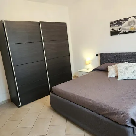 Casa Conchiglia Pittulongu * אולביה